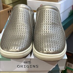 Earth Origins Ladies Metallic Slip-On Loafers